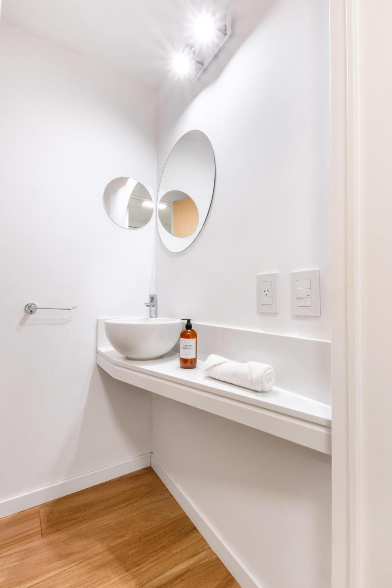 Modern Apartments In Palermo - By Buerentals Buenos Aires Room photo